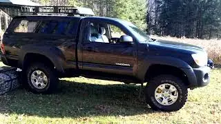 Tacoma Hitch Mounted Table and Umbrella