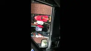 MEXICANS AND DOMINICANS FIGHT IN FRONT OF STORE