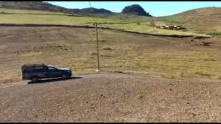 2 مليون ونصف الهكتار نواحي خنيفرة طريق ضوء ماء بها سكنى طريق اگلموس0679444657