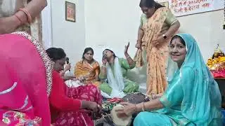 नए साल का स्वागत करते हुए झूम झूम करनाचते हुए। नया साल सांवरिया के संग में मनाएंगे। एक साथदो भजन। 🙏🥰