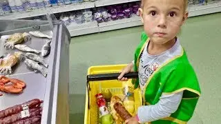Vania and Mania Pretend Play Shopping with Giant Grocery Store Super Market