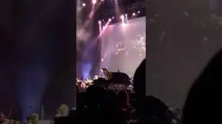 Yoshiki Classical Hong Kong 20161230 演奏「海闊天空」