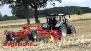 Stoppelbearbeitung Valtra T 132 Versu mit einer Pöttinger TerraDisc 5000