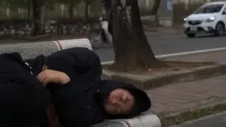 Single Mother Forced to Live on the Streets After Leaving Tuan | Heartbreaking Life Story