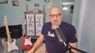 Tease ST-1 SPR or The Squier Debut Stratocaster?