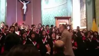 Coro Universidad Central del Ecuador, presentaci&oacute;n en  la  Universidad Tecnol&oacute;gica Equinoccial