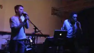 Mes Quins - In the Land of the Dead (live@Suburbia 3.12.08)