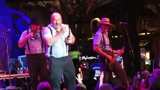 The Amish Outlaws - The Chain (Fleetwood Mac) - 10/20/23 - Mohegan Sun - Wolf Den - Uncasville, CT