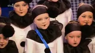 Sky1 - Got to Dance: The Box
