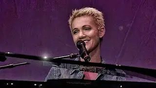 Marie Fredriksson From @roxetteofficial  F&ouml;r Dom Som &Auml;lskar Hela Sverige Artister Mot Nazister 2001