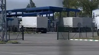 Le convoi humanitaire russe entre en Ukraine