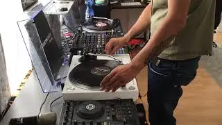 Techno Kitchen Records 005 Timecode / Frank Schwarz