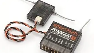 Spektrum DX8 bound with 2 AR8000 receivers