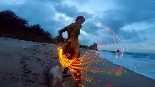 Firecat Light Whipping @ Castilletes Beach Tayrona, Colombia to Takimba (FiberFlies PixelWhip Rev4)
