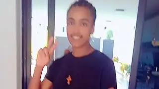 እንኳን   ለሁለት ሺ   ሃያስድስት    አድስ አመት   አደረሣችሁ  አደረሠን
