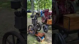 Challenge vertical engines have reunion at Sycamore, Illinois show