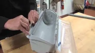 Kenkut 3 - Film & Foil Safety Dispenser - Tablecraft
