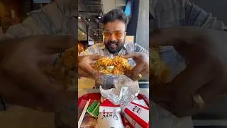 DOUBLE DOWN BURGER saptrukingala makkale!? Bun ye illatha burger at KFC #shorts #foodreview