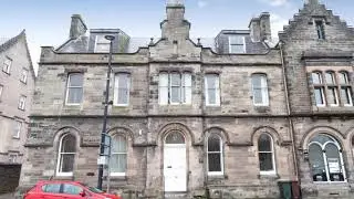 72/1 Tay Street, Perth PH28NN