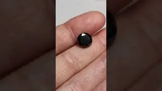 Чёрный муассанит 3,05 карат