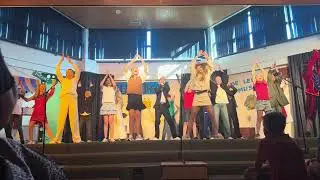 Robert Basic Musical groep 8 basisschool Kameleon 's Gravenzande