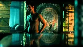 01 x 04 Lucifer and Chloe at Lux
