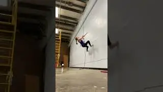 Vertical Dance - Exploring