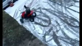 Access Motors Quad im Winter