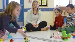 VTA | LEGO Education_BỘ LẮP R&Aacute;P LEGO EDUCATION ĐO&Agrave;N T&Agrave;U LẬP TR&Igrave;NH 45025