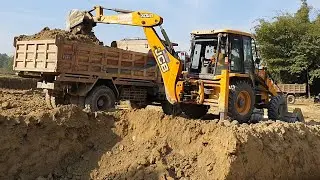 JCB Backhoe Cutting Soil and Loading in Dump Truck - Dump Truck Carrying Soil - JCB Working Video