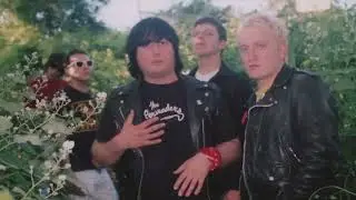 The Exploding Hearts - Throwaway Style (Music Video)