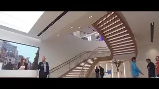 Microsoft to close most physical store locations