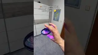How his friend won a FREE neon glider! ❤️🛸