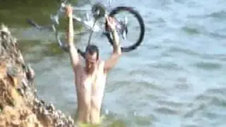 kokkina vraxia bmx jump