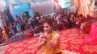 दिल्ली  की  मशहूर  डांसर  रानी  हसीना  और  💃💃💃💜💜💜😀😀😀🤪🤪🤗 pawa kisan 