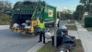 Ex Advanced WM Pete 348 Heil PowerTrak Rear Loader Garbage Truck Packing Heavy Post Christmas Trash