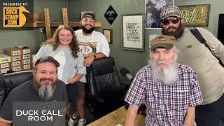 Uncle Si Agrees to Let Will Robertson Tattoo Him! | Duck Call Room #479