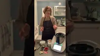Thermomix:Cookidoo:Crèpes au fromage blanc et coulis de fruits rouges