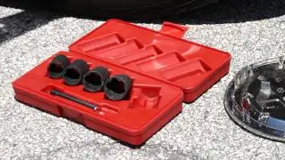 Access Tools Easy-Off twist socket lug nut extractors