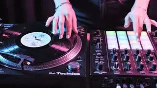 Spinning Vinyl Record DJ Mix Loop 🔄  #Vinyl #Turntable #Classic