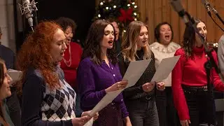 Season's Eatings: Watch as Sophie Ellis-Bextor surprises the Ocado Christmas choir!