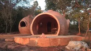 Os trabalhos não param no sítio e no chalé. Vem ver como está ficando.