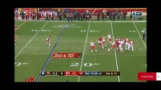 Tyrann Mathieu with a very impressive interception!!! Nice way to make a play and get a pick