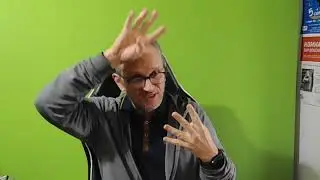 Le signe “abbé de l’Épée”