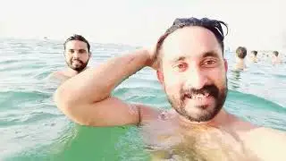 Dubai JBR Beach Enjoy UnderWater Funny Clips | Beautiful Girls Walk On Beach 🤐