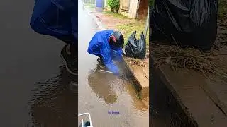Satisfy Cleaning Debris In Drain On Steet #shorts