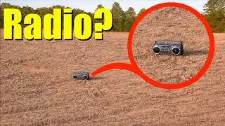 If you see this bloody radio... DO NOT TOUCH IT!!