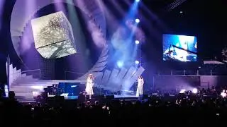 UNIFIED CONCERT REGINE VELASQUEZ X SARAH GERONIMO EARTH SONG by MICHAEL JACKSON