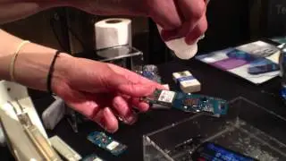 [MWC 2013] P2i unveiled that proteched water at showstoppers press event.