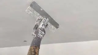 ZELF EEN BADKAMER PLAFOND STUCADOREN MET KNAUF MP75 EN FINISHER AANBRENGEN